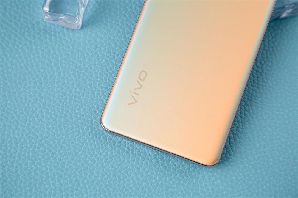 vivo S12 Pro首发评测：先锋影像旗舰，前后都出色