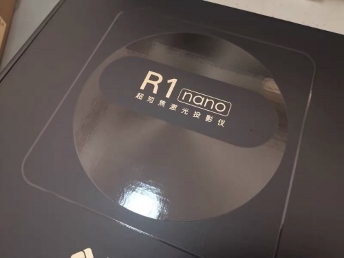 居家观影，认准极米H3S、坚果投影仪O1、峰米R1 Nano三款投影仪！